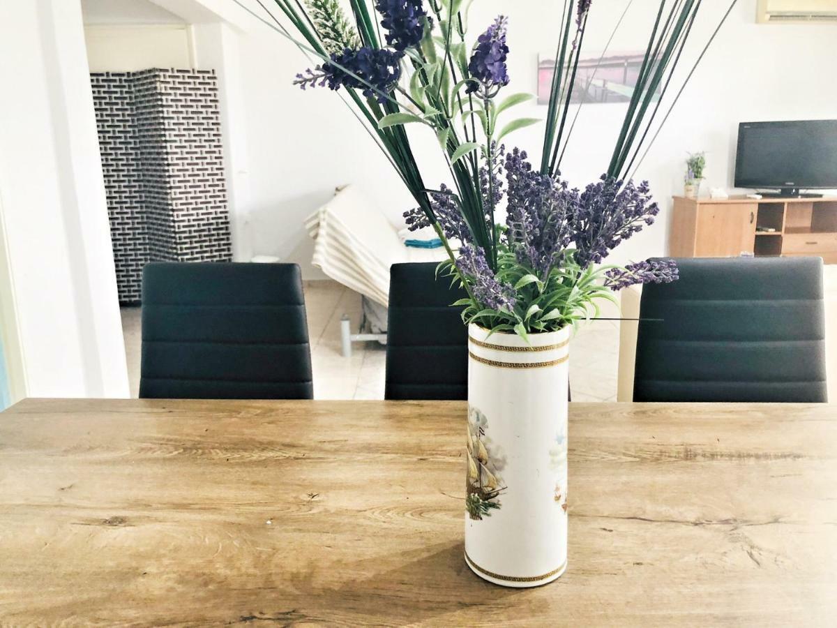 Renovated Apt Close To Beach Wifi Ac Anavyssos Exteriör bild